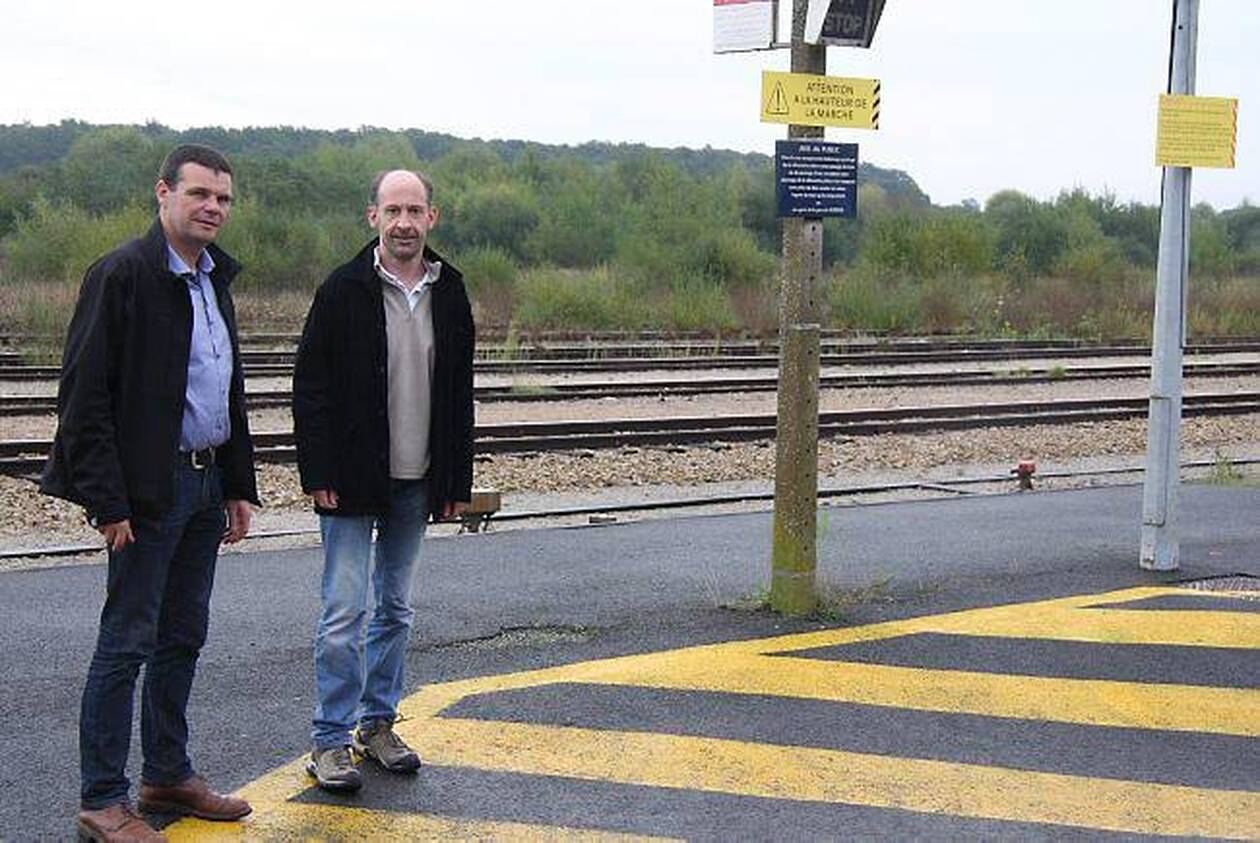 découvrez comment les centrales solaires de la sncf transforment l'énergie renouvelable en efficacité, en contribuant à un avenir durable et en réduisant l'empreinte carbone du transport ferroviaire en france.