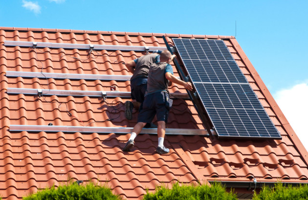 obtenez un devis gratuit et personnalisé pour l'installation de charpentes adaptées à vos panneaux solaires. profitez de notre expertise pour optimiser votre projet et maximiser l'efficacité énergétique de votre habitation.