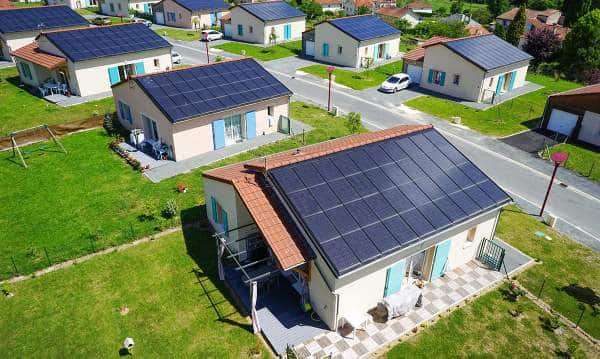 obtenez votre devis personnalis&eacute; pour l'installation de panneaux solaires dans le d&eacute;partement 64. profitez d'une solution &eacute;nerg&eacute;tique durable et &eacute;conomisez sur vos factures d'&eacute;lectricit&eacute; gr&acirc;ce &agrave; une &eacute;nergie renouvelable. contactez-nous d&egrave;s aujourd'hui pour d&eacute;couvrir toutes les options disponibles!