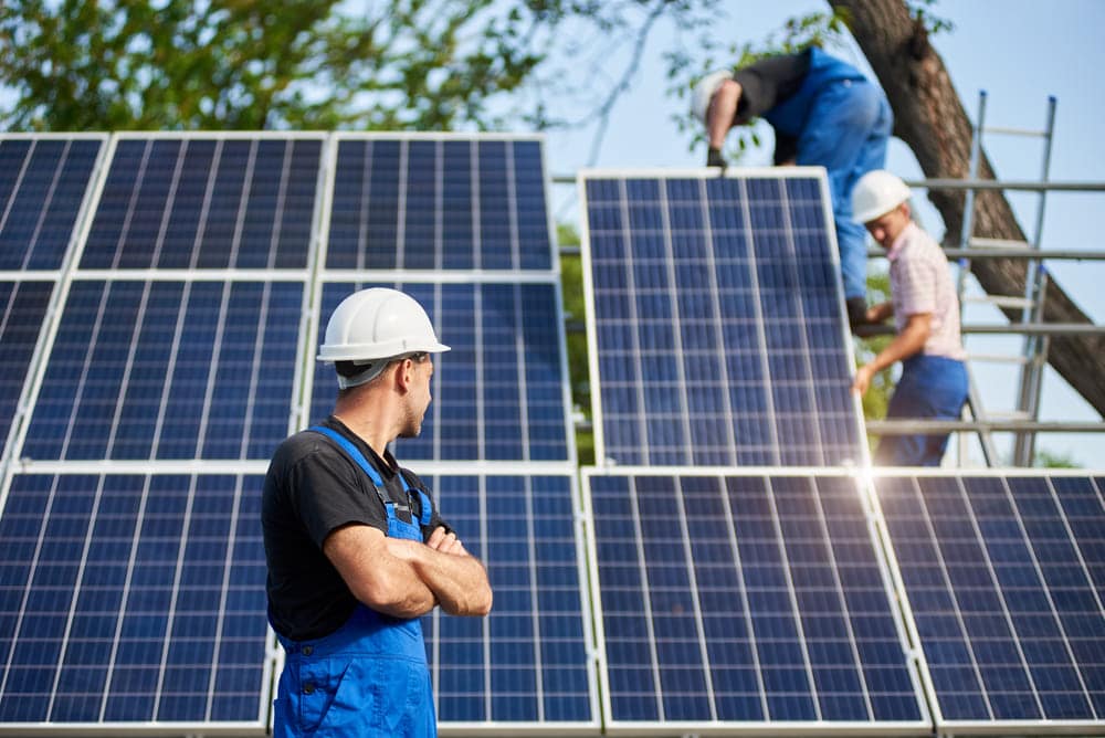 obtenez votre devis pour l'installation de panneaux solaires avec edf. profitez d'une &eacute;nergie renouvelable, r&eacute;duisez vos factures d'&eacute;lectricit&eacute; et participez &agrave; la transition &eacute;nerg&eacute;tique. d&eacute;couvrez nos offres et faites le premier pas vers une consommation plus verte.
