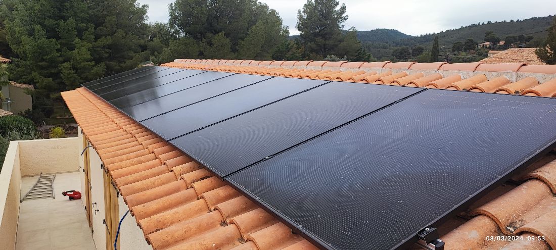 obtenez un devis personnalisé pour l'installation de panneaux solaires à la ciotat. profitez d'une énergie renouvelable tout en réduisant vos factures d'électricité. contactez nos experts pour un accompagnement sur mesure.