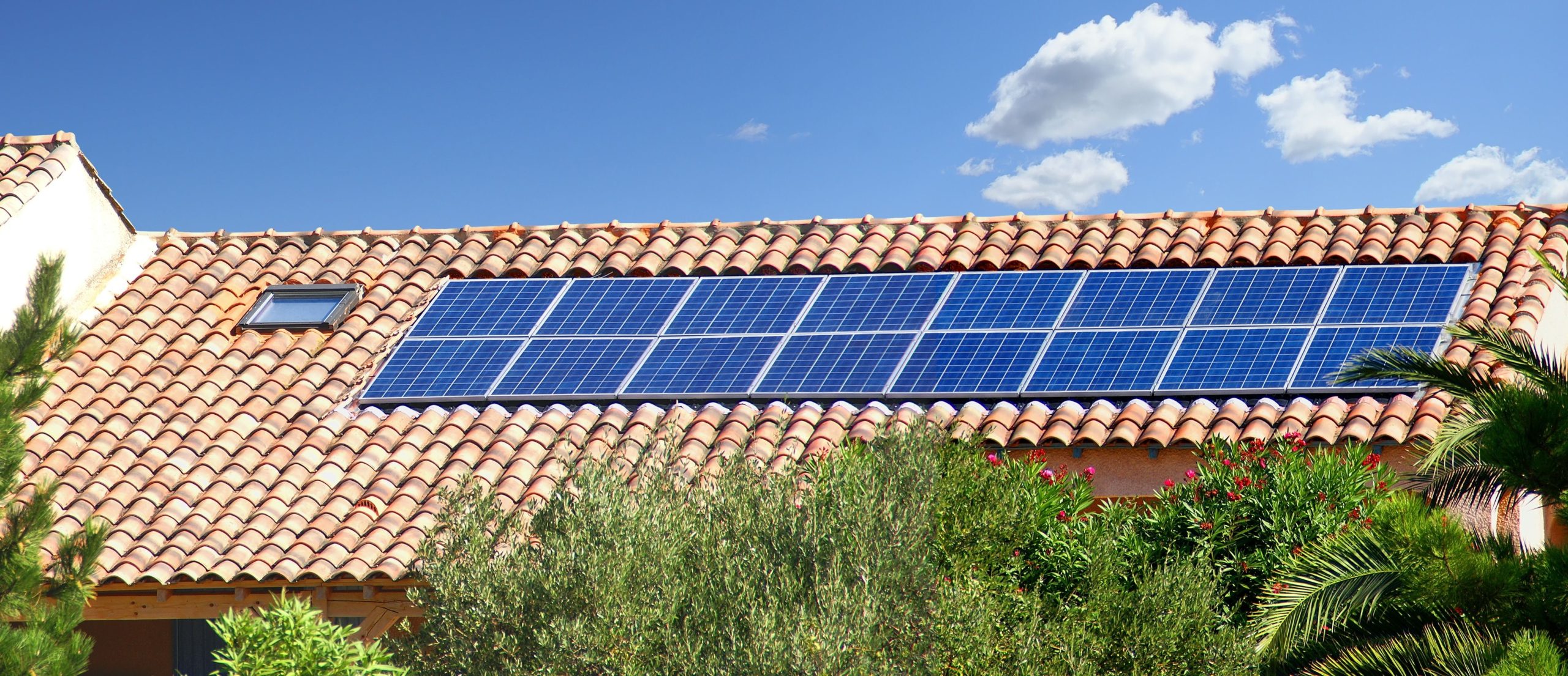 obtenez rapidement un devis personnalisé pour l'installation de panneaux solaires dans votre maison. profitez des énergies renouvelables et réduisez vos factures d'électricité grâce à notre service transparent et compétitif.