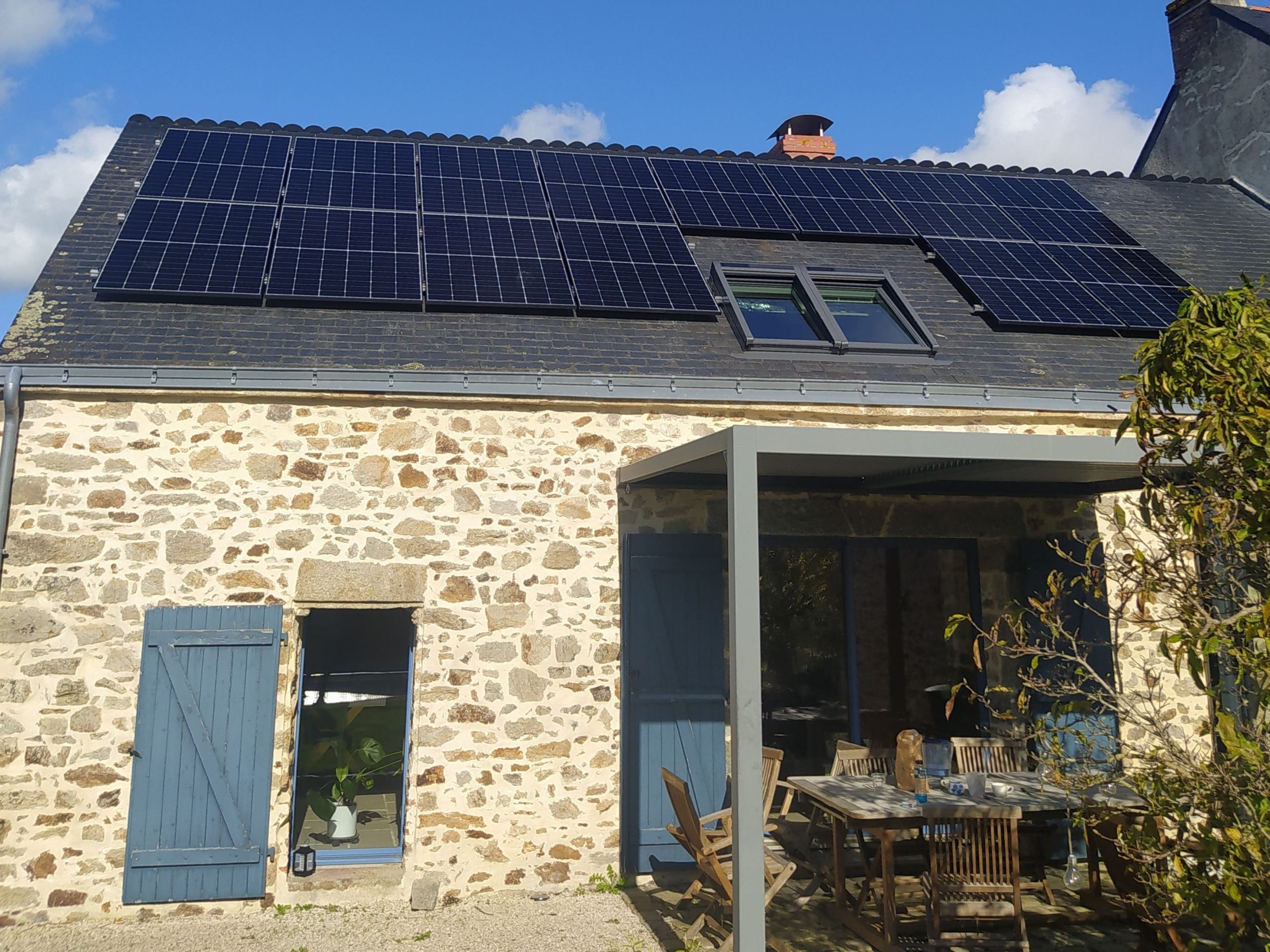 obtenez rapidement des devis personnalisés pour l'installation de panneaux solaires à nantes. comparez les offres des professionnels pour faire des économies sur votre facture d'électricité et contribuer à la transition énergétique. contactez-nous dès aujourd'hui !