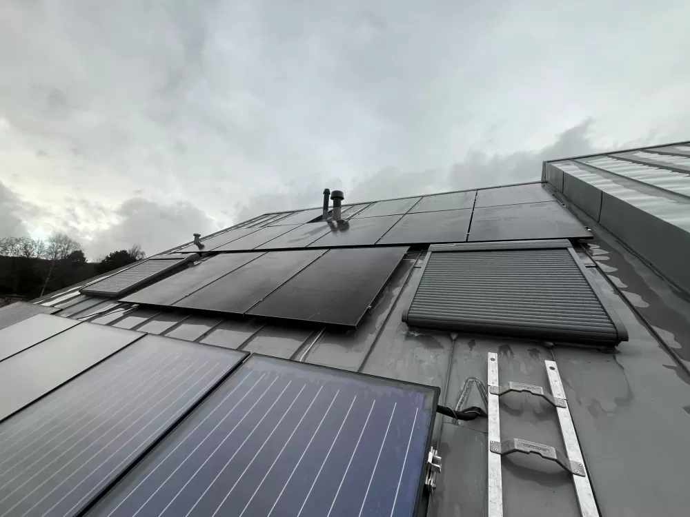 obtenez votre devis personnalisé pour l'installation de panneaux solaires à schifflange. profitez d'énergies renouvelables pour réduire vos factures d'électricité et contribuer à la protection de l'environnement. contactez-nous dès aujourd'hui pour une estimation gratuite!