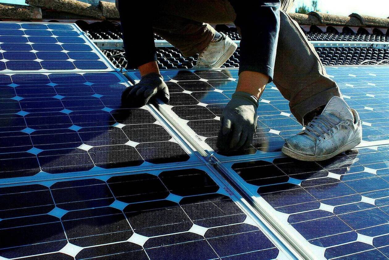 obtenez rapidement des devis personnalisés pour l'installation de panneaux solaires en vendée. comparez les offres des professionnels locaux et faites des économies sur votre facture d'énergie tout en préservant l'environnement.