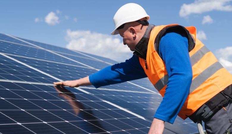 découvrez comment l'autoconsommation solaire peut générer des économies significatives sur votre facture d'électricité. profitez de l'énergie solaire pour réduire vos coûts tout en préservant l'environnement. informez-vous dès maintenant sur les avantages et les solutions adaptées à vos besoins.