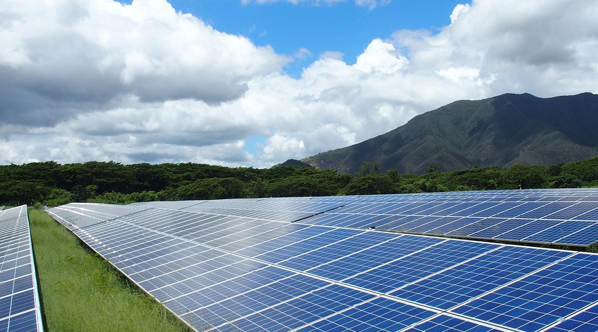 découvrez comment totalenergies conduit la transition énergétique en france, en intégrant des solutions durables et innovantes pour un avenir plus vert. explorez nos initiatives en matière d'énergies renouvelables et notre engagement envers une énergie accessible pour tous.