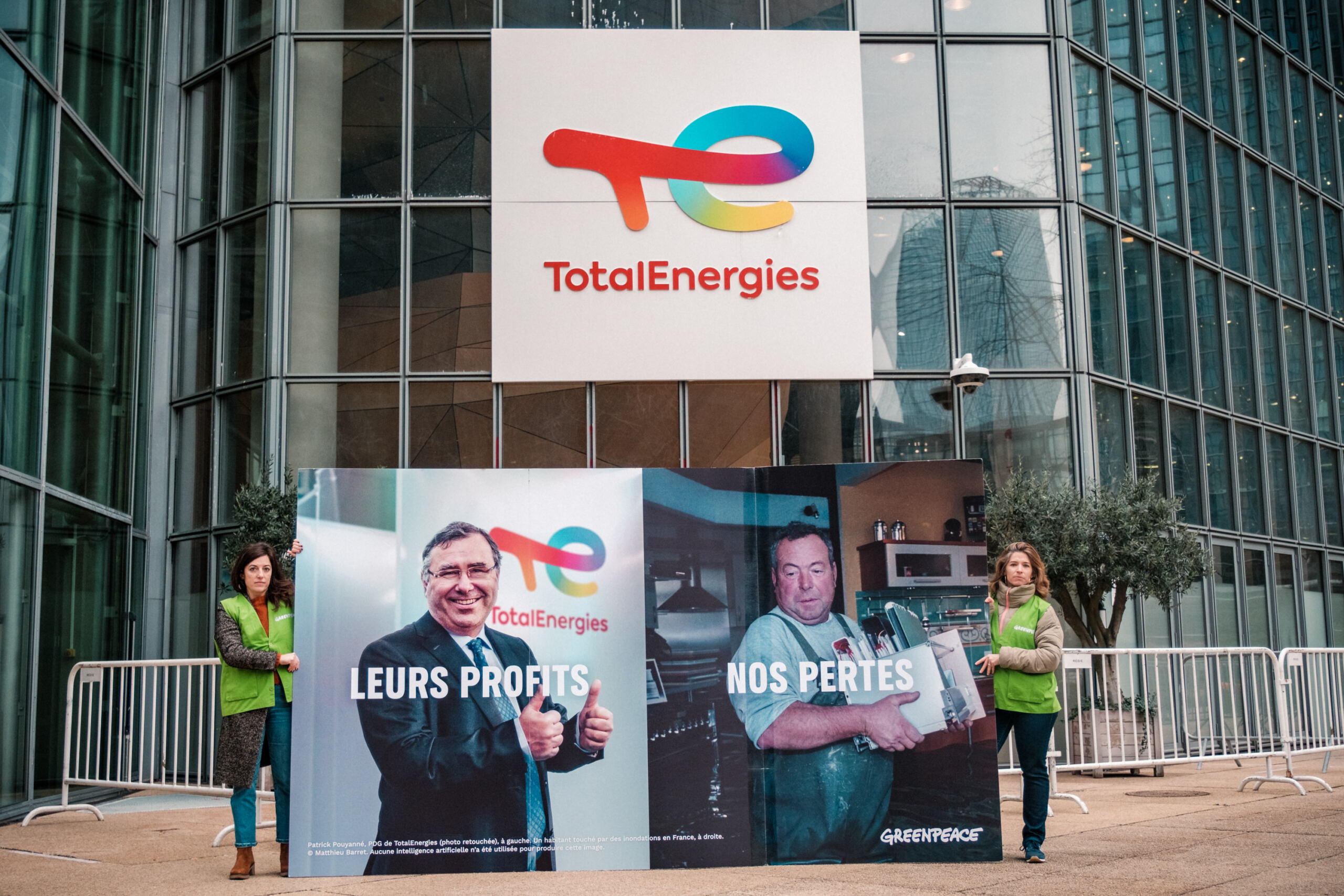 découvrez comment totalenergies s'engage dans la transition énergétique en france, en adoptant des solutions durables et innovantes pour un avenir plus propre et responsable.