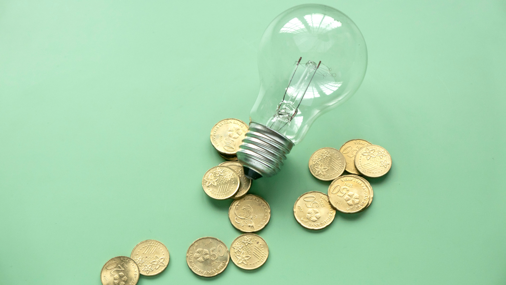 d&eacute;couvrez les tendances et innovations des panneaux solaires en france pour 2025. informez-vous sur les avantages, les aides financi&egrave;res et les initiatives &eacute;cologiques pour adopter une &eacute;nergie renouvelable et durable.