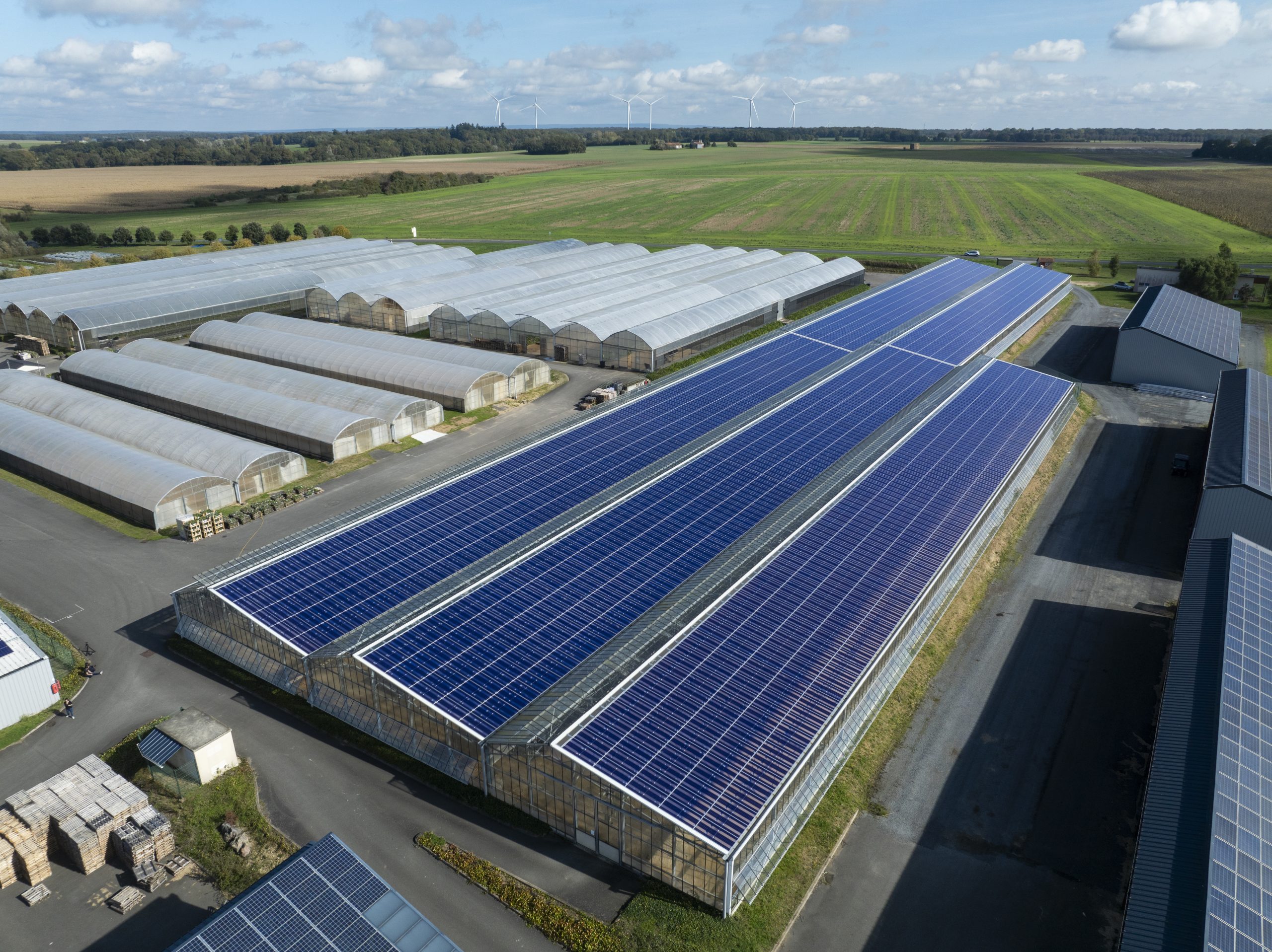 découvrez les panneaux solaires hétérojonction, une technologie innovante qui combine efficacité énergétique et durabilité. optimisez votre production d'énergie renouvelable avec des solutions adaptées à vos besoins tout en respectant l'environnement.