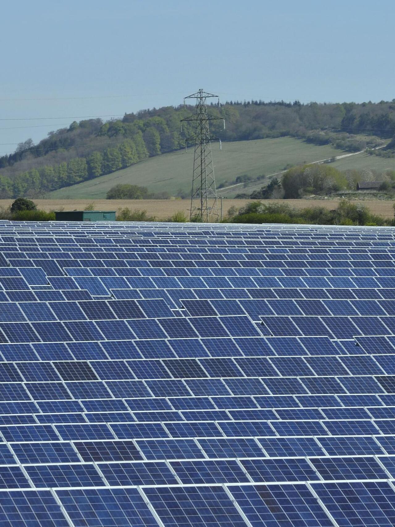 découvrez le parc solaire chine-france, symbole de coopération écologique innovante. explorez comment cette initiative énergétique renforce les échanges entre les deux nations tout en promouvant les énergies renouvelables et la durabilité.