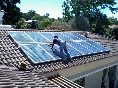 découvrez les prix pour l'installation de panneaux solaires de 3 kwc en 2025. informez-vous sur les coûts, les économies d'énergie et les aides financières disponibles pour passer à une énergie renouvelable et durable.