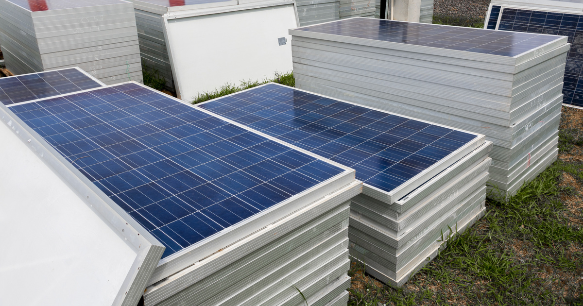découvrez l'importance du recyclage des panneaux photovoltaïques pour un avenir durable. apprenez comment ces équipements solaires peuvent être revalorisés et intégrés dans une économie circulaire, tout en préservant l'environnement.