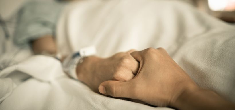 d&eacute;couvrez des informations essentielles sur l'aide &agrave; mourir, ses implications l&eacute;gales, &eacute;thiques et personnelles, et comment elle est per&ccedil;ue dans la soci&eacute;t&eacute; contemporaine. une r&eacute;flexion profonde sur le droit &agrave; une fin de vie paisible.