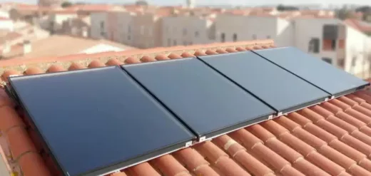 d&eacute;couvrez les diff&eacute;rentes aides financi&egrave;res disponibles pour l'installation de panneaux solaires en france. profitez de subventions, cr&eacute;dits d'imp&ocirc;t et autres dispositifs pour optimiser votre transition &eacute;nerg&eacute;tique tout en r&eacute;duisant vos co&ucirc;ts.