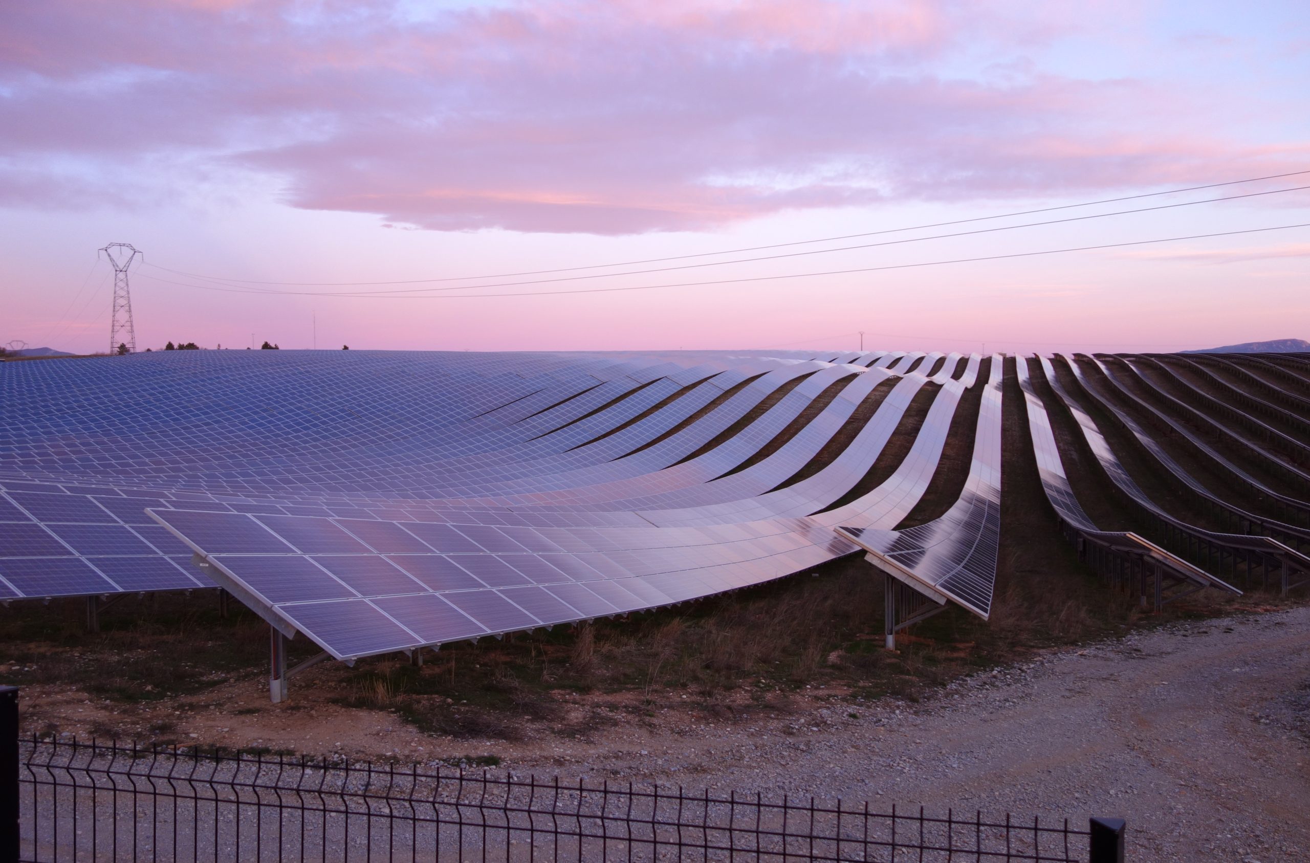découvrez les opportunités d'appels d'offres pour des projets photovoltaïques de 1,2 gw. explorez les enjeux, les bénéfices et les démarches à suivre pour participer à cette initiative énergétique d'envergure.