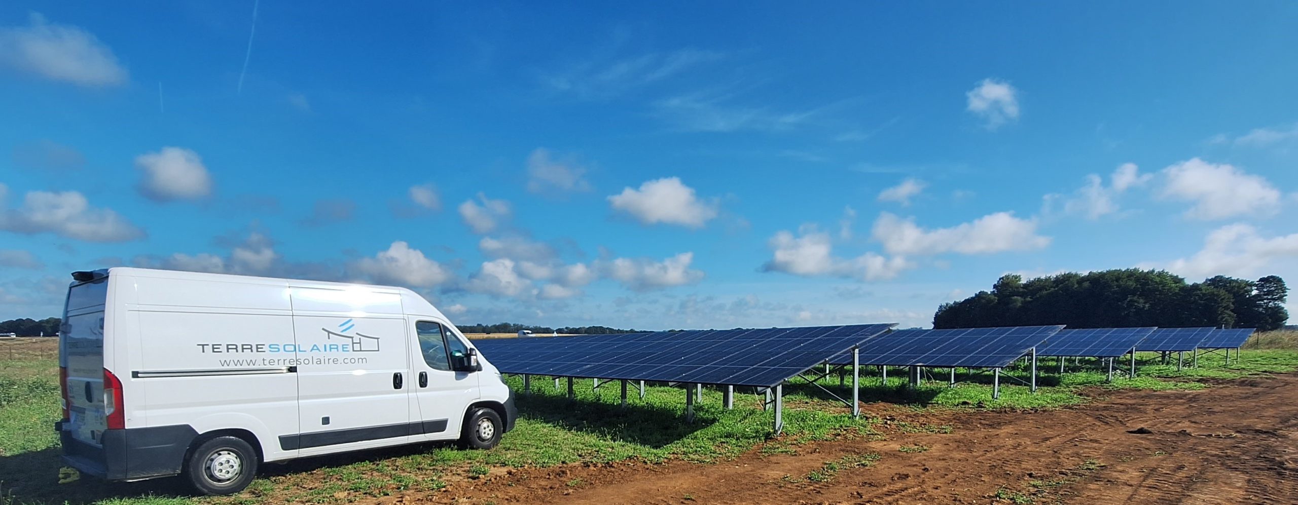 d&eacute;couvrez les avantages fiscaux offerts par les panneaux photovolta&iuml;ques en 2025. profitez de r&eacute;ductions d'imp&ocirc;ts, de subventions et de primes pour optimiser votre investissement dans l'&eacute;nergie solaire. informez-vous sur les meilleures opportunit&eacute;s pour rendre votre projet &eacute;cologique plus rentable.