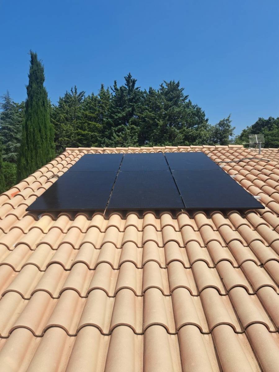 découvrez notre guide complet sur les avis concernant les panneaux solaires. explorez les retours d'expérience des utilisateurs, les avantages et les inconvénients, et prenez une décision éclairée pour votre projet d'installation de panneaux solaires.