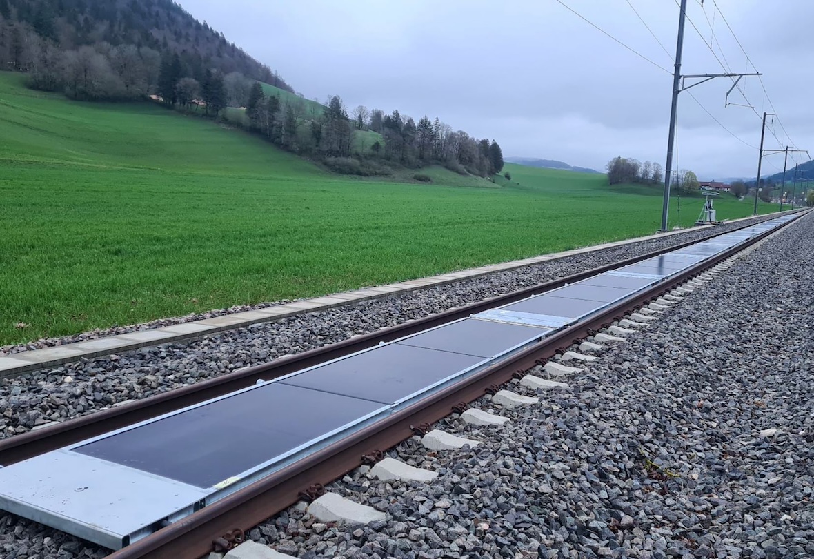 découvrez la centrale solaire de neuchâtel, une installation exemplaire en matière d'énergie renouvelable. profitez d'une production d'énergie propre et durable tout en contribuant à la protection de l'environnement. rejoignez la transition énergétique avec des solutions innovantes et respectueuses de la nature.