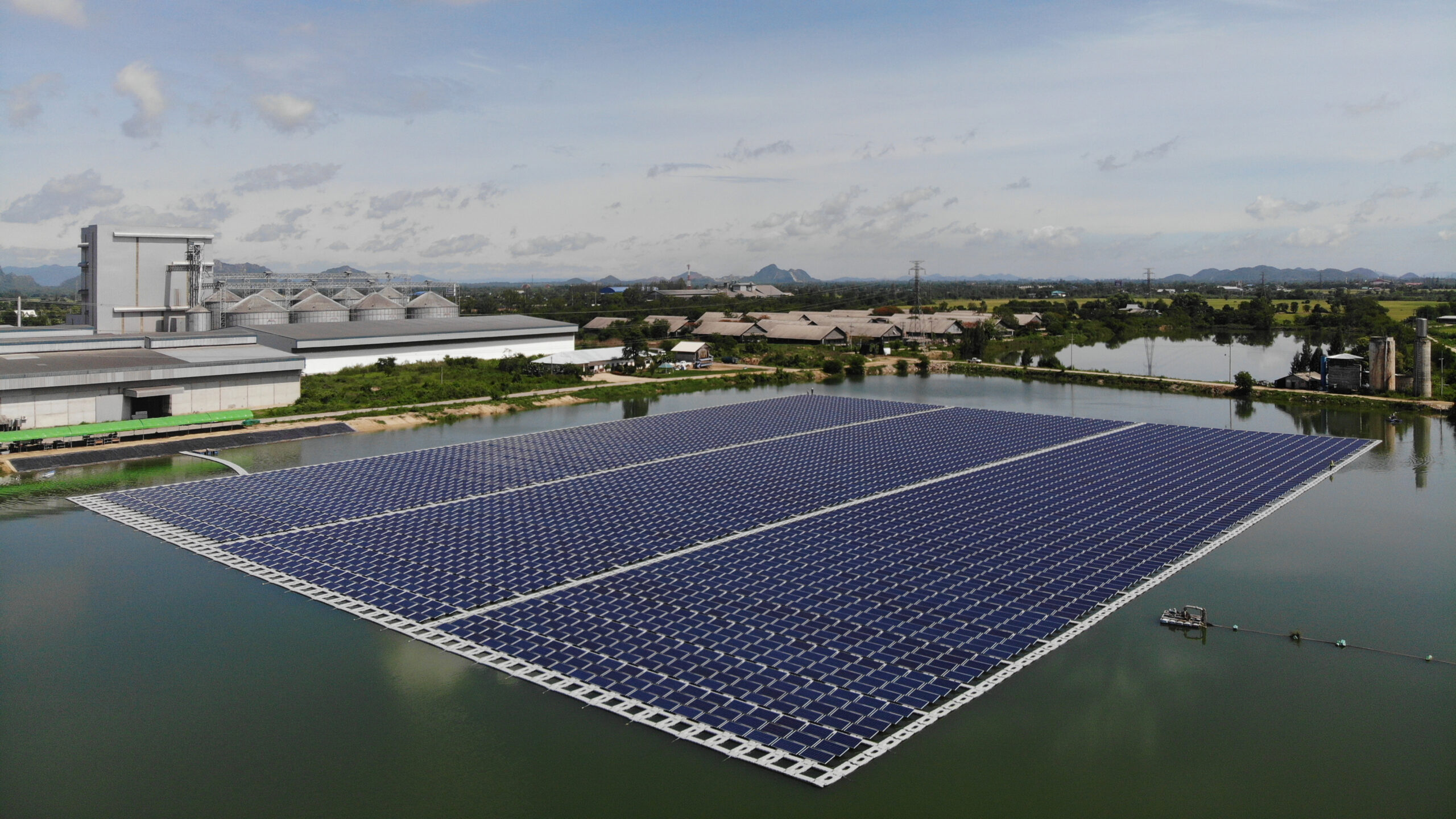 découvrez les opportunités de cession avec greenyellow, expert en solutions énergétiques durables. maximisez votre retour sur investissement tout en participant à la transition énergétique.