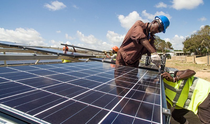 découvrez comment choisir le bon installateur de panneaux solaires pour votre projet. comparez les compétences, les certifications et les avis clients afin d'assurer une installation efficace et durable de vos panneaux solaires.