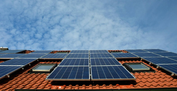 découvrez notre comparateur de panneaux solaires pour trouver la solution d'énergie renouvelable la plus adaptée à vos besoins. comparez les prix, les performances et les avis des utilisateurs pour faire un choix éclairé et économisez sur vos factures d'électricité tout en préservant l'environnement.