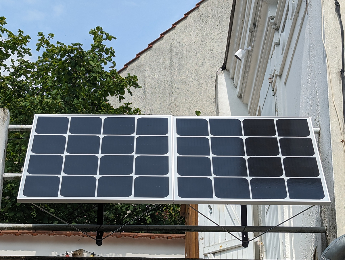 découvrez notre guide complet sur les comparateurs de panneaux solaires. comparez les offres du marché, évaluez les performances et choisissez la solution photovoltaïque adaptée à vos besoins pour réaliser des économies d'énergie et contribuer à la transition écologique.