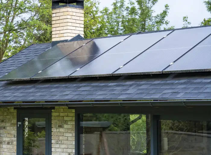 d&eacute;couvrez notre guide complet sur les comparateurs de panneaux solaires. comparez les meilleures options du march&eacute;, &eacute;valuez les performances, les prix et les avis d'experts pour choisir le syst&egrave;me solaire qui r&eacute;pond parfaitement &agrave; vos besoins.