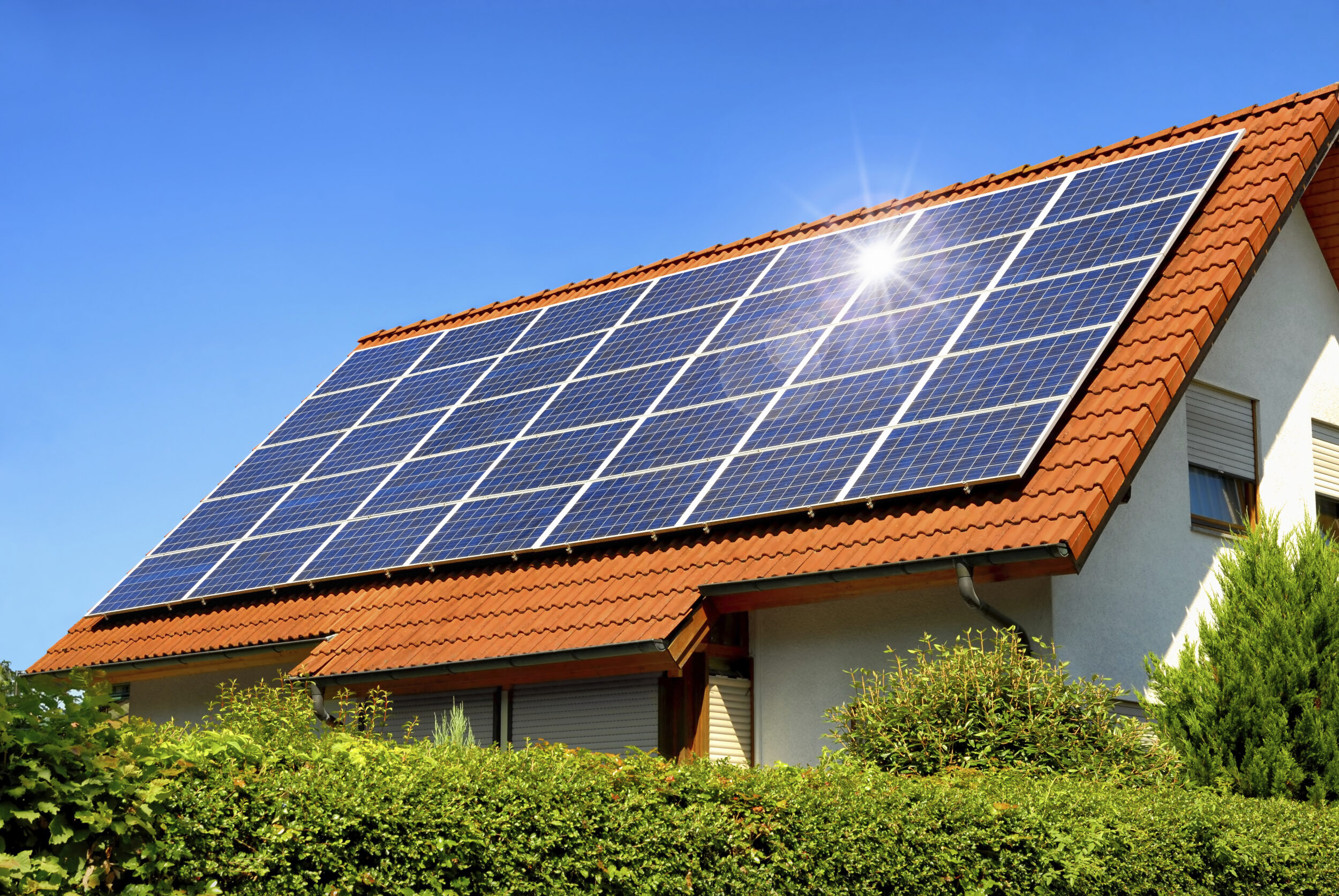découvrez comment comparer les panneaux solaires pour choisir la meilleure option selon vos besoins énergétiques. analysez les performances, les prix et les garanties des différents modèles sur le marché.