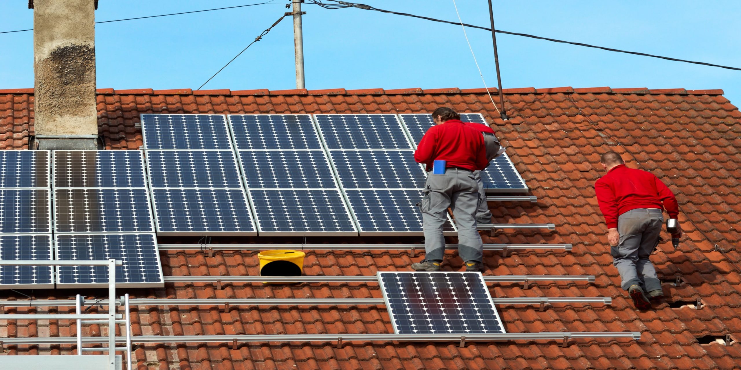 découvrez notre comparateur de panneaux solaires fiable et précis. faites le choix éclairé pour votre installation grâce à notre outil qui évalue les meilleures options sur le marché, vous permettant d'optimiser votre investissement tout en respectant l'environnement.