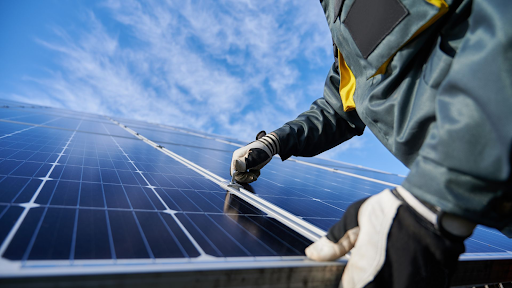 découvrez comment contacter un installateur d'énergie solaire pour vos projets d'énergie renouvelable. obtenez des conseils d'experts et des devis adaptés à vos besoins.