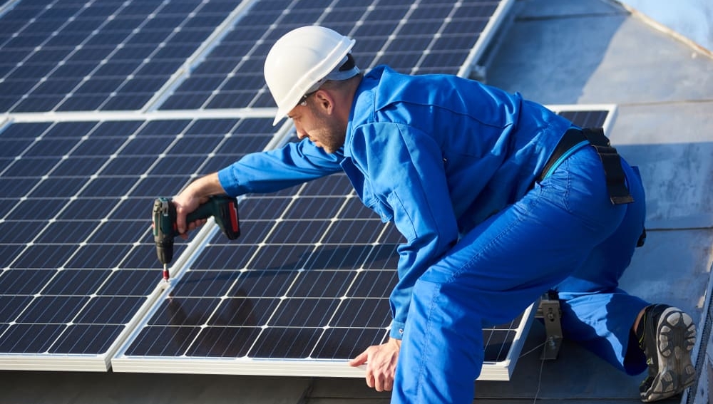 obtenez un devis gratuit et personnalisé pour l'installation de panneaux solaires professionnels. découvrez les meilleures options pour réduire vos coûts énergétiques et contribuer à la préservation de l'environnement.