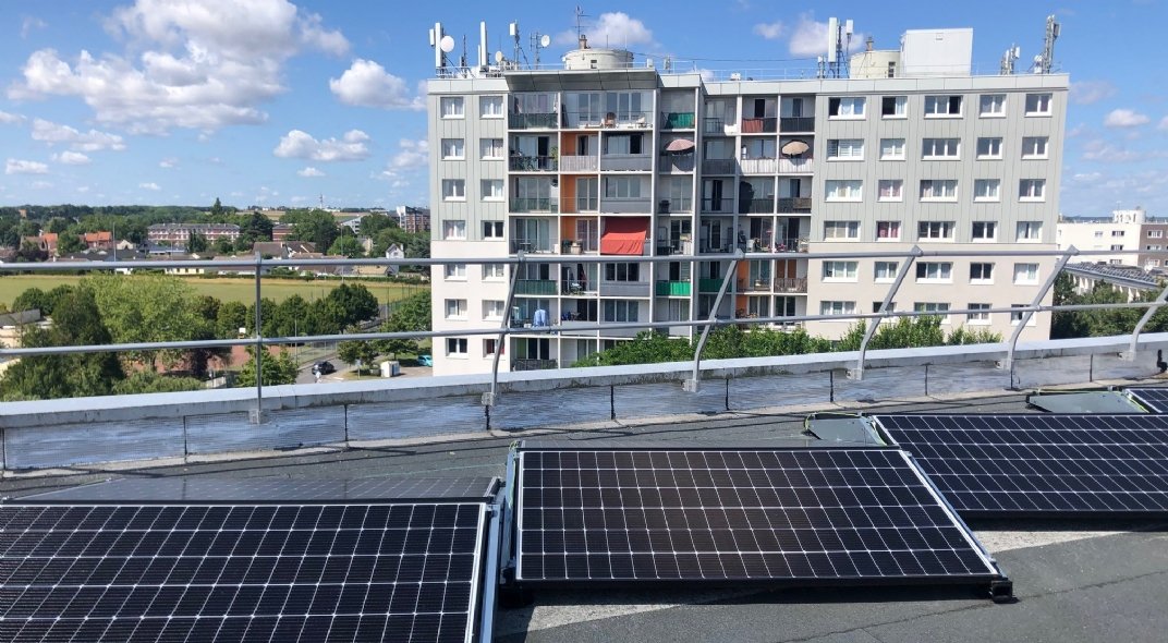 en 2024, enedis intensifie son engagement vers les énergies renouvelables avec l'ajout de 1 013 mw de capacité solaire, marquant une étape majeure dans sa transition énergétique et contribuant à la durabilité environnementale.