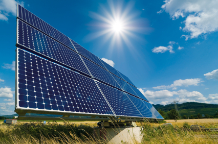 découvrez l'énergie solaire passive, une méthode efficace et écologique pour chauffer votre maison grâce à la chaleur naturelle du soleil. apprenez comment optimiser votre espace pour bénéficier d'une source d'énergie renouvelable, réduire vos factures et contribuer à la protection de l'environnement.