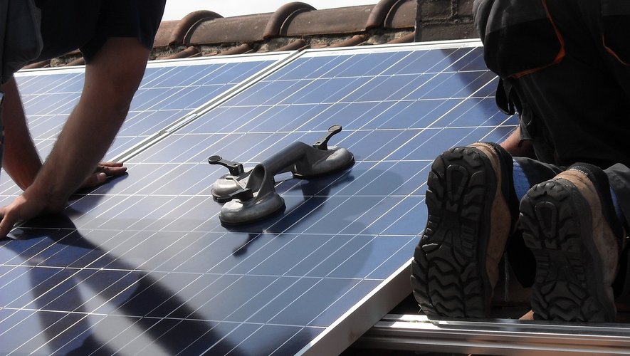 découvrez les erreurs courantes à éviter lors de l'installation de panneaux solaires en 2025. optimisez votre investissement et assurez une performance optimale de votre système solaire grâce à nos conseils d'experts.