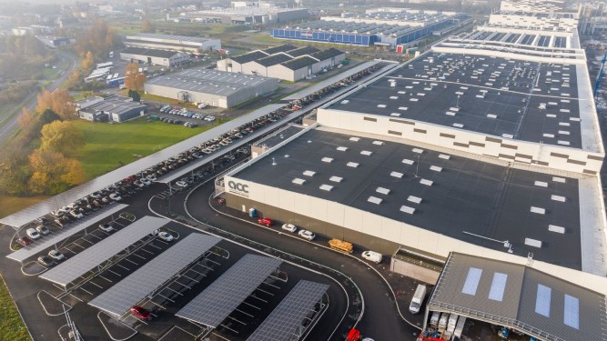 découvrez les opportunités de financement des gigafactories, essentielles pour révolutionner l'industrie des batteries et des énergies renouvelables. informez-vous sur les stratégies et les investissements nécessaires pour soutenir ces projets d'envergure qui façonnent l'avenir énergétique.
