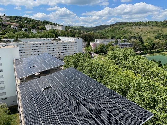 découvrez la fontaine d'ouche à dijon, un symbole d'énergie positive où nature et bien-être se rencontrent. profitez d'un cadre revitalisant et engagez-vous pour un avenir durable dans ce lieu enchanteur.