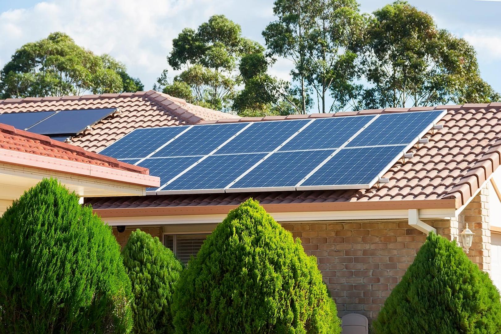 découvrez notre guide complet sur les panneaux solaires pour optimiser votre production d'énergie. apprenez tout sur l'installation, le fonctionnement et les avantages de cette source d'énergie renouvelable.