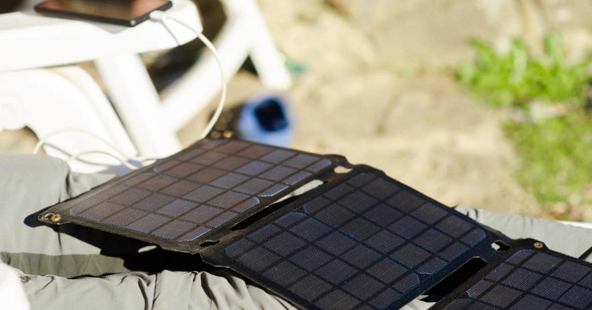 découvrez notre guide complet sur les panneaux solaires : principes de fonctionnement, avantages, installation, entretien et économies d'énergie. optimisez votre transition vers une énergie propre et durable.