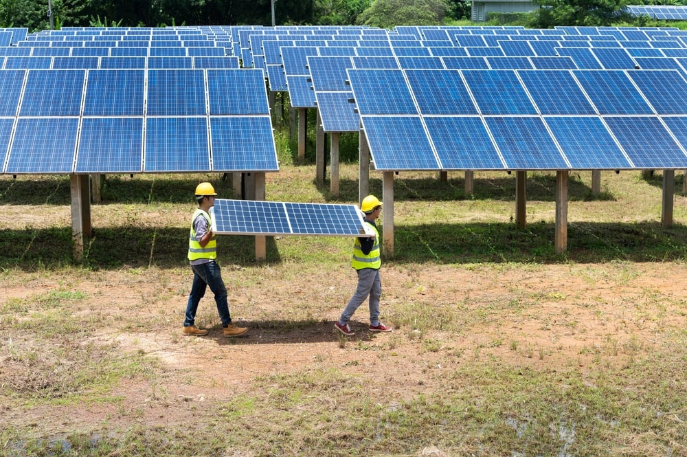 découvrez les hybrides solaires, une technologie innovante qui combine énergie solaire et efficacité énergétique. apprenez comment ces systèmes révolutionnent la production d'énergie renouvelable tout en réduisant votre empreinte carbone. idéal pour les particuliers et les entreprises souhaitant investir dans un avenir durable.