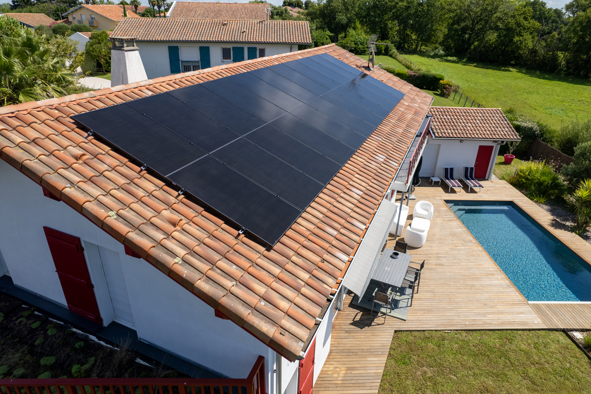 découvrez l'importance d'obtenir plusieurs devis pour l'installation de panneaux solaires. comparez les offres, évaluez les coûts et faites le choix éclairé pour investir dans une énergie renouvelable et économique.