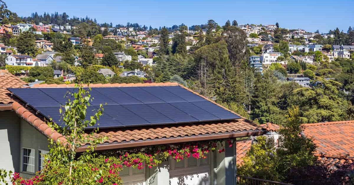 découvrez comment les innovations technologiques transforment l'industrie solaire et maximisent la rentabilité des projets d'énergie renouvelable. explorez les dernières avancées qui rendent le solaire plus accessible et efficace.