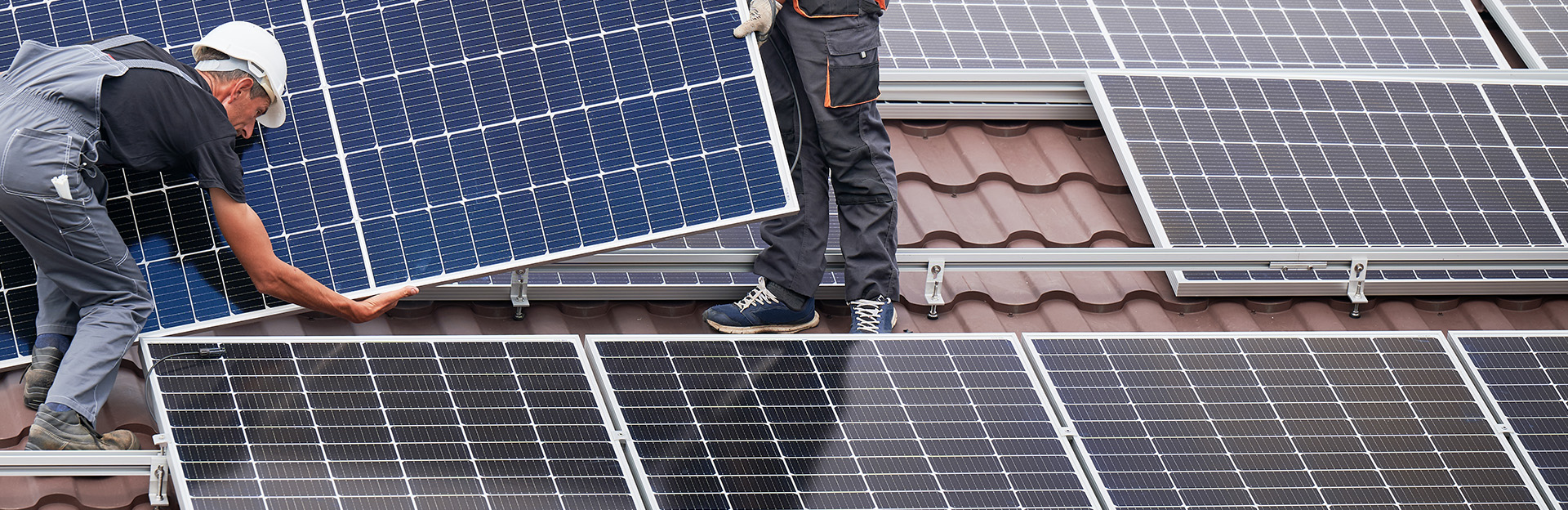 découvrez nos services d'installateur de panneaux solaires, spécialisés dans l'installation et la maintenance de solutions énergétiques durables. profitez d'économies d'énergie et réduisez votre empreinte carbone grâce à une expertise locale et des produits de qualité.