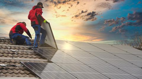 d&eacute;couvrez comment un installateur de panneaux solaires peut r&eacute;duire votre facture d'&eacute;nergie. profitez des avantages des &eacute;nergies renouvelables et optimisez vos &eacute;conomies sur le long terme avec nos solutions adapt&eacute;es &agrave; vos besoins.
