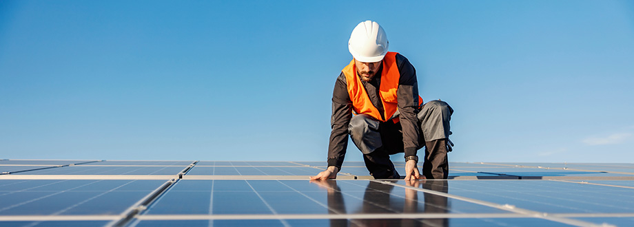découvrez les opportunités d'investissement dans les panneaux solaires en 2025. profitez des tendances du marché, des incitations gouvernementales et des technologies innovantes pour maximiser votre retour sur investissement tout en contribuant à une énergie durable et respectueuse de l'environnement.