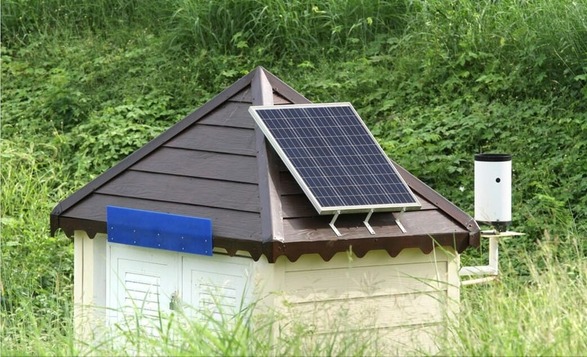découvrez notre kit solaire jardin, idéal pour profiter d'une énergie renouvelable et écologique dans votre espace extérieur. facile à installer, ce kit vous permettra d'éclairer vos soirées, d'alimenter vos équipements de jardinage ou de créer une ambiance chaleureuse tout en réduisant votre empreinte carbone.