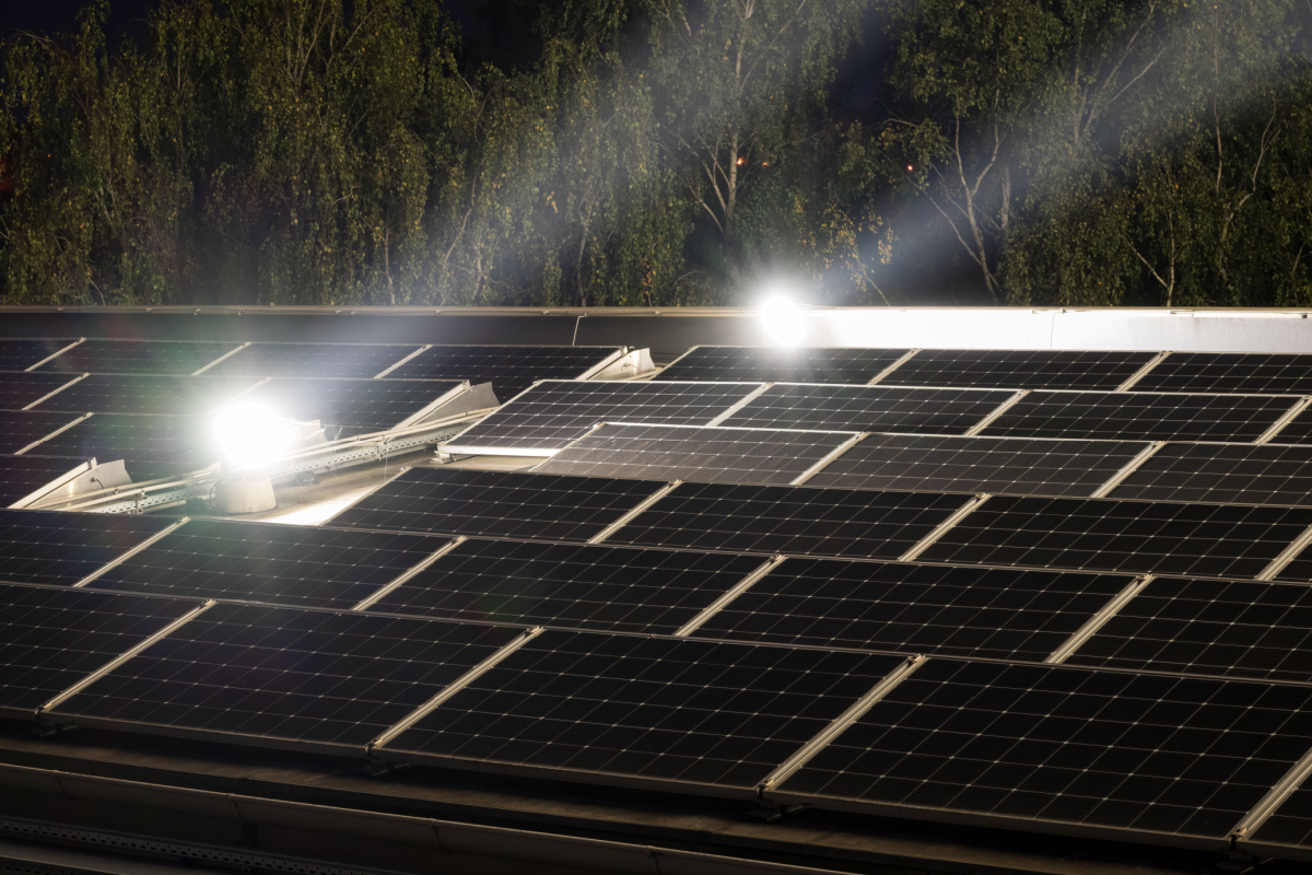 découvrez notre guide complet sur le lancement des panneaux solaires : avantages, processus d'installation, économies d'énergie et solutions durables pour un avenir lumineux et respectueux de l'environnement.