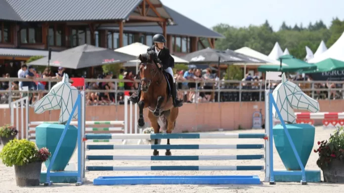 d&eacute;couvrez le man&egrave;ge &eacute;questre gratuit 2025, une opportunit&eacute; exceptionnelle pour les passionn&eacute;s de chevaux. profitez d'un acc&egrave;s illimit&eacute; &agrave; nos installations modernes, participez &agrave; des ateliers et &eacute;v&eacute;nements &eacute;questres, et partagez votre amour des chevaux dans une ambiance conviviale.