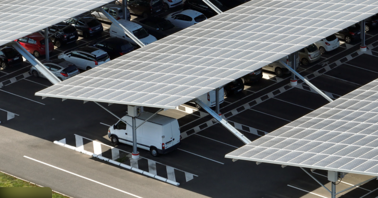 découvrez comment négocier efficacement l'achat de panneaux solaires en 2025. explorez les meilleures pratiques, astuces et conseils pour optimiser votre investissement dans l'énergie renouvelable tout en bénéficiant des aides financières disponibles.