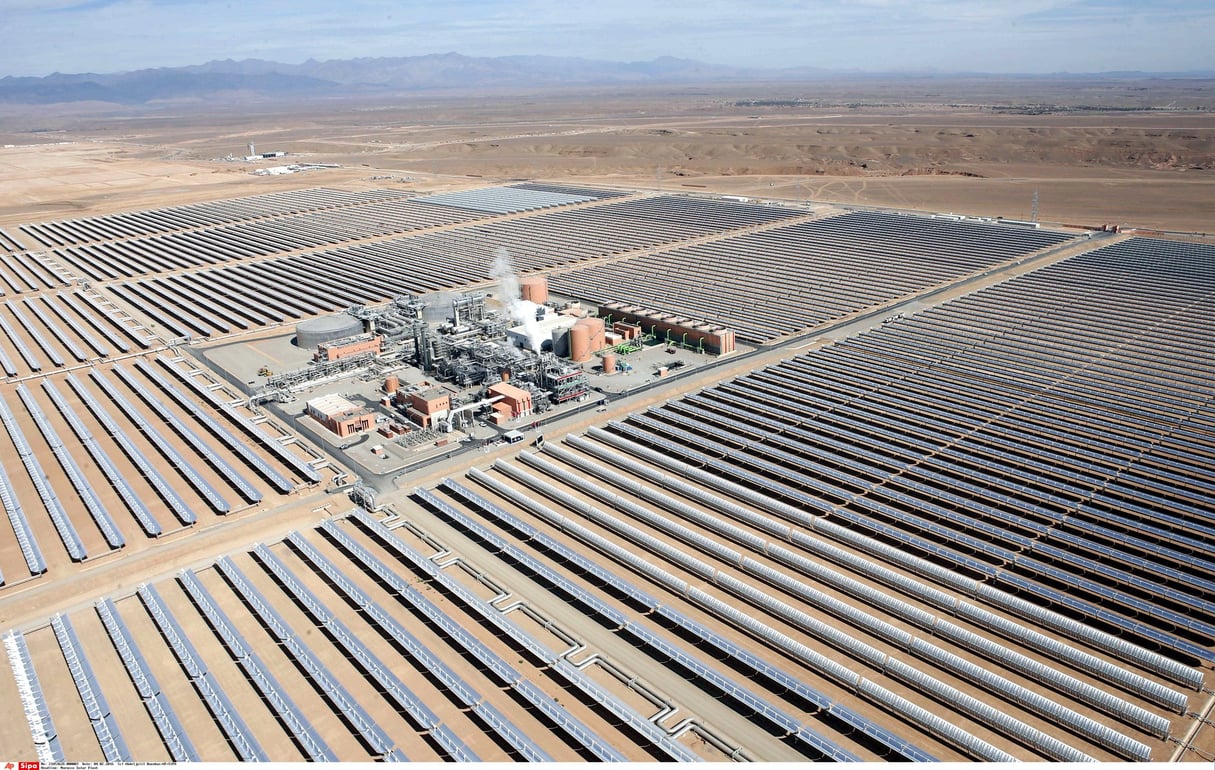 découvrez la centrale solaire noor iv à ouarzazate, une prouesse d'ingénierie et un modèle de développement durable. plongez dans l'univers des énergies renouvelables et explorez comment cette installation contribue à la transition énergétique du maroc et à la lutte contre le changement climatique.